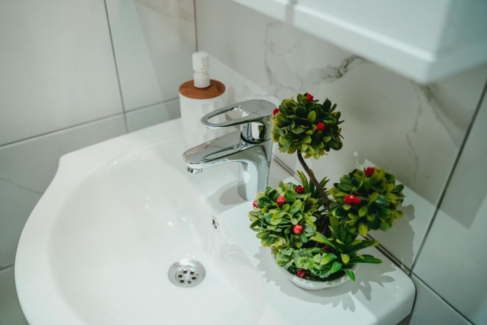 וארנה Tyulev Apartment 2 מראה חיצוני תמונה