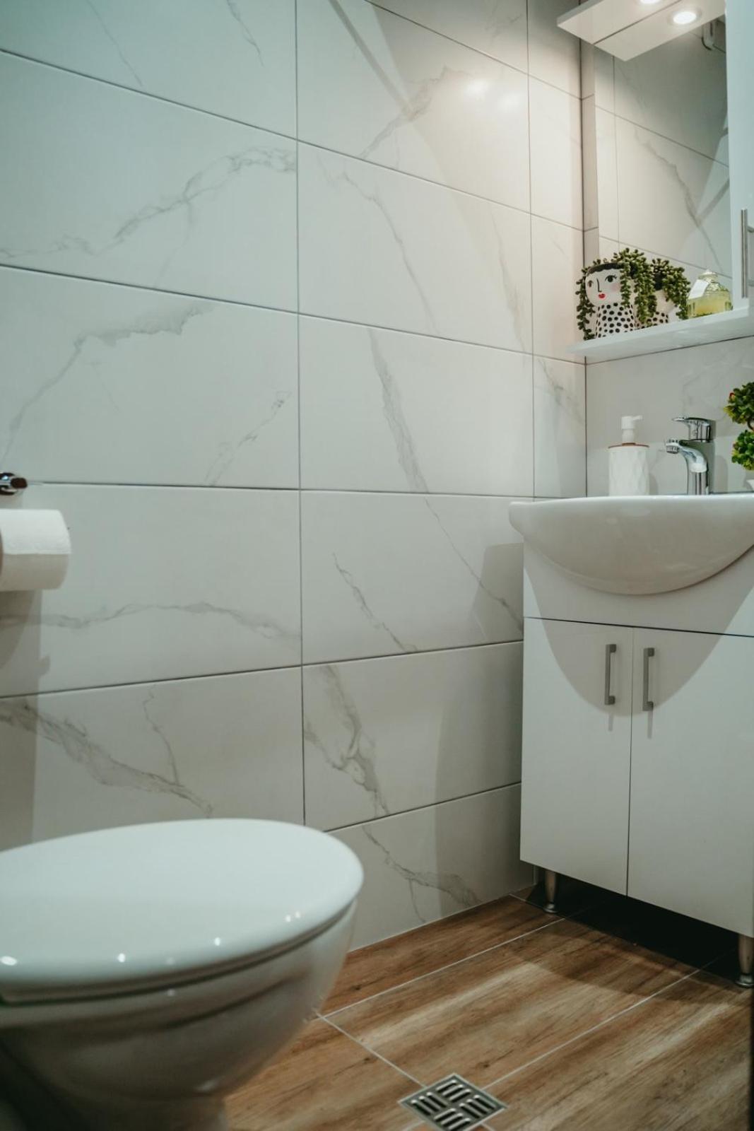 וארנה Tyulev Apartment 2 מראה חיצוני תמונה