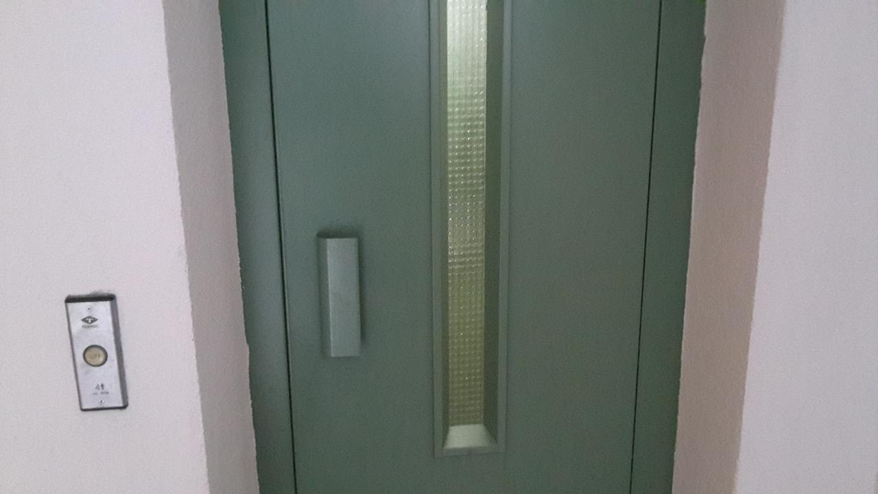 וארנה Tyulev Apartment 2 מראה חיצוני תמונה